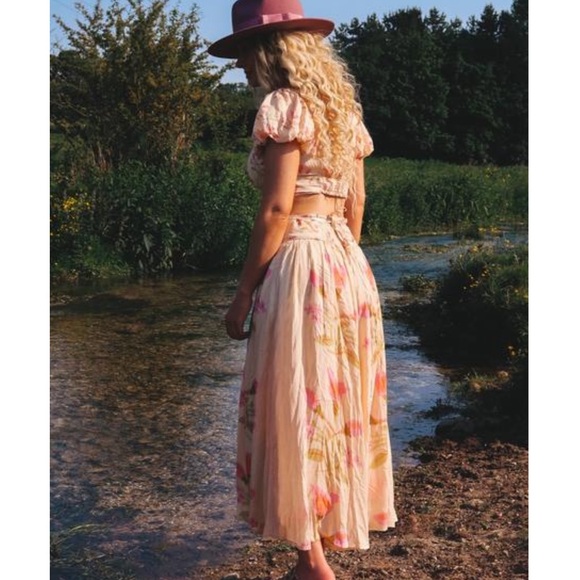 Beautiful Free People set - Picture 3 of 5